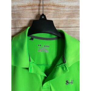 Under Armor mens golf shirt